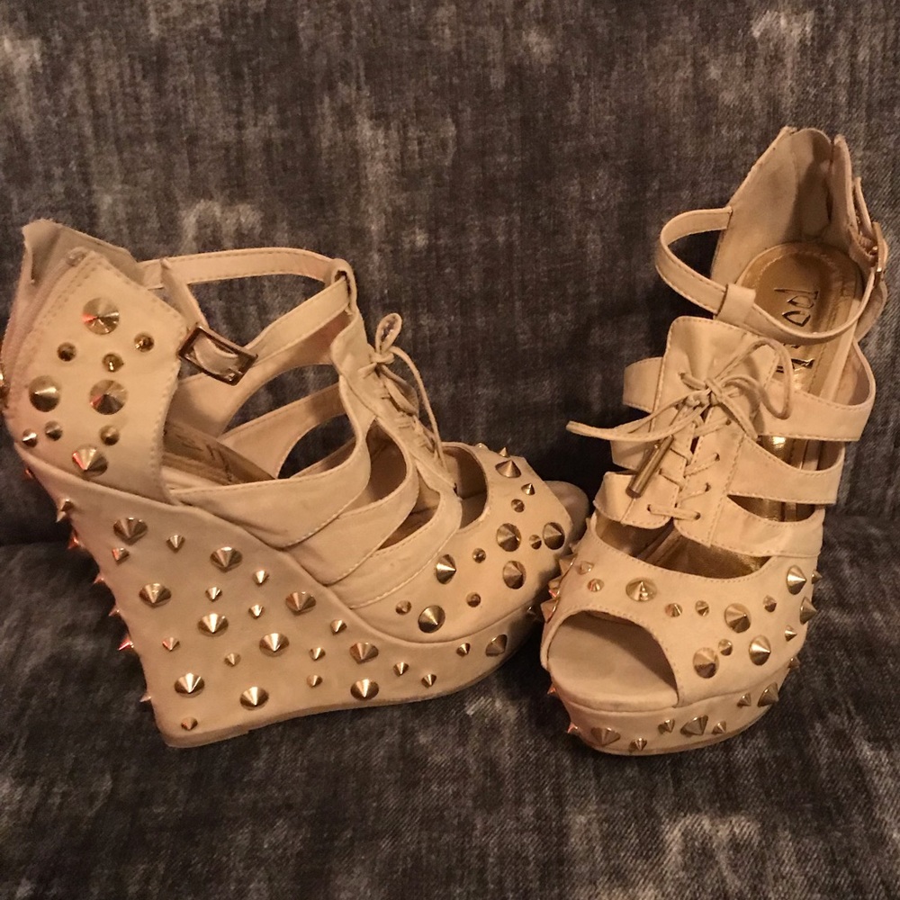 Posh Wedges